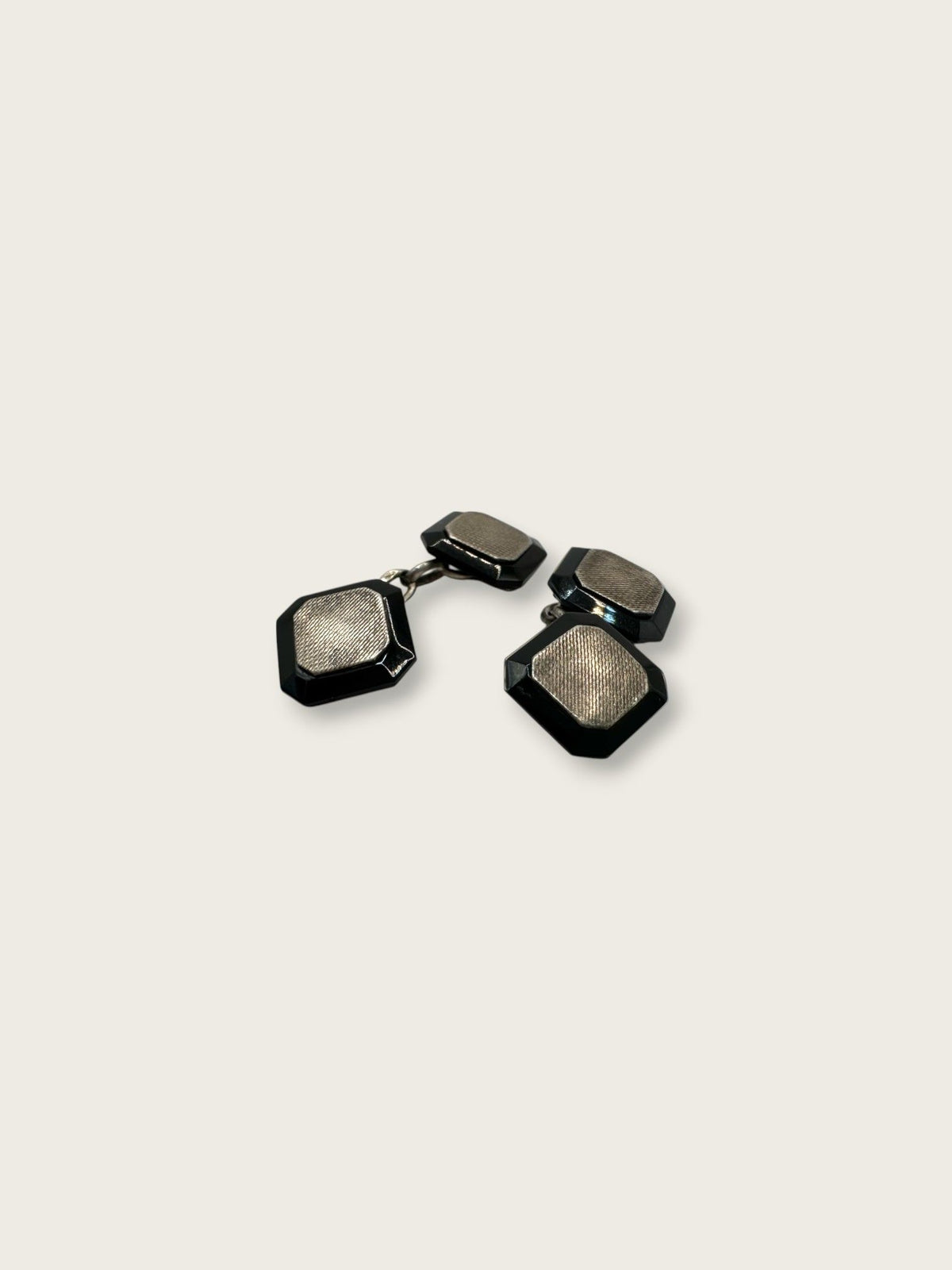 bouton de manchette argent